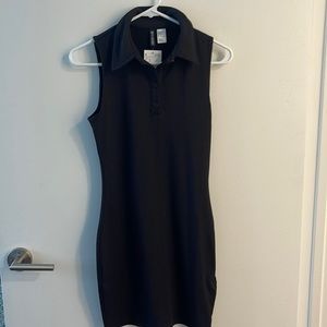 H&M black collard dress. Size small.